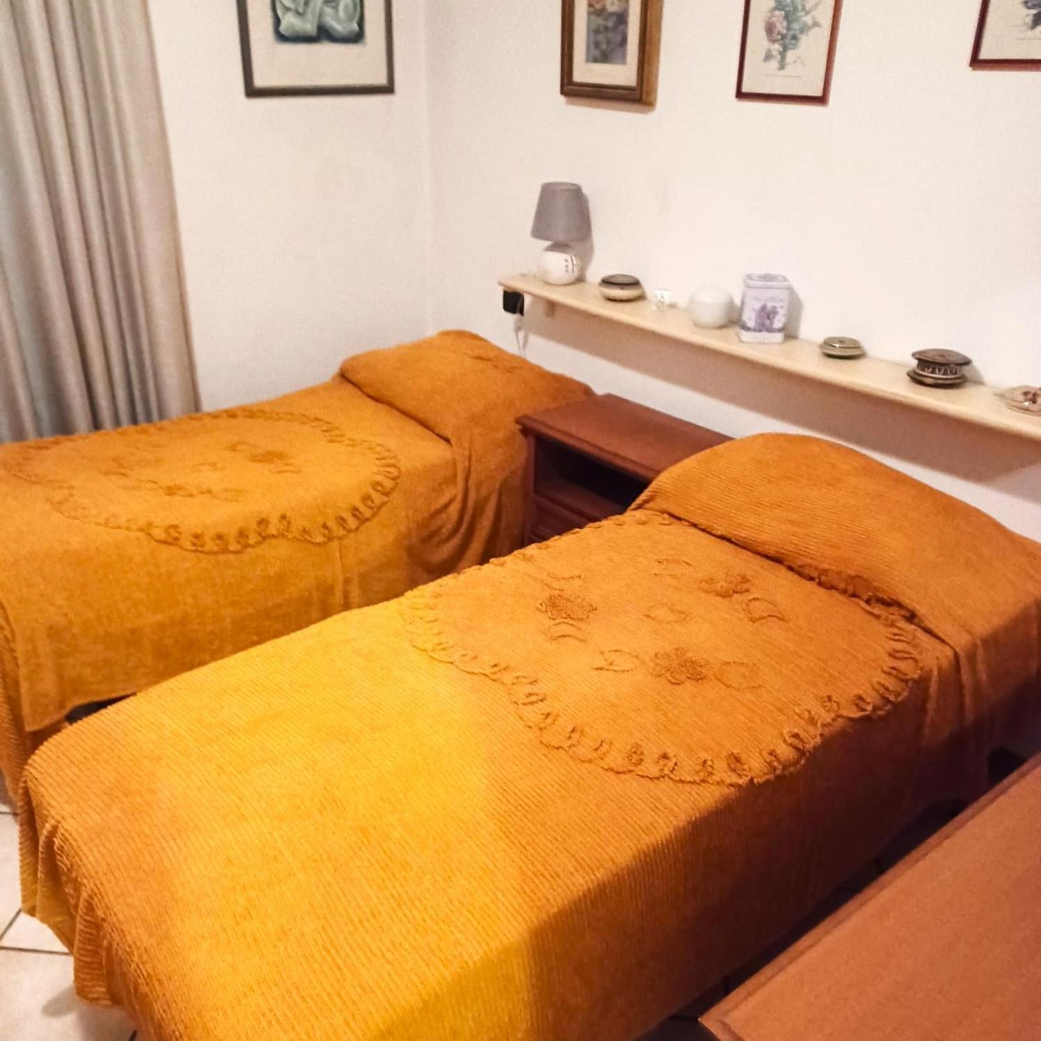 Apartament La Siesta Novara Zewnętrze zdjęcie
